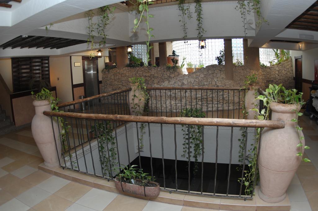 Al Liwan Suites Доха Экстерьер фото